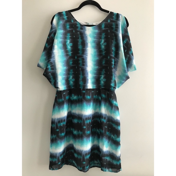 SPLIT BACK TIE DYE DRESS - Picture 1 of 4